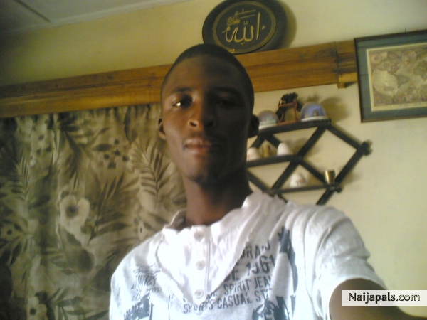 Mee - click for next photo