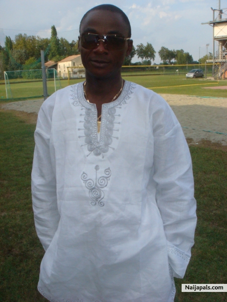  - click for next photo