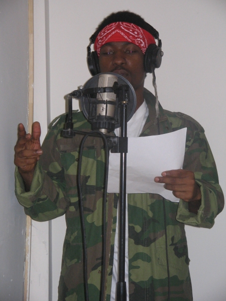 STUDIO PIC - click for next photo
