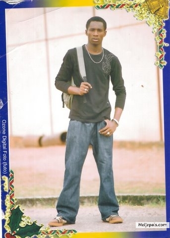  - click for next photo