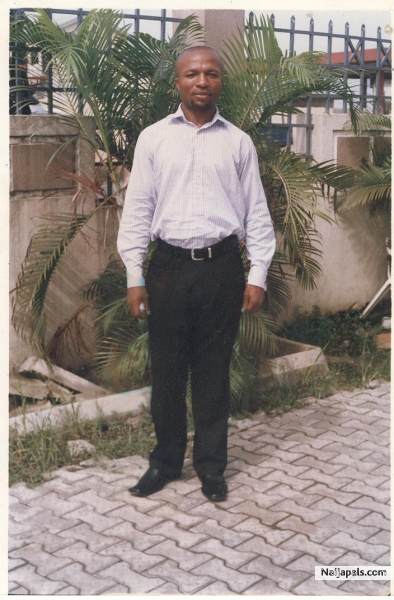  - click for next photo