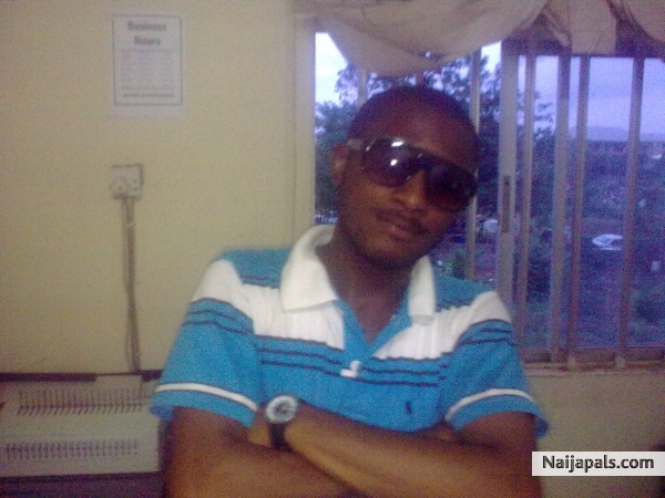 mua - click for next photo