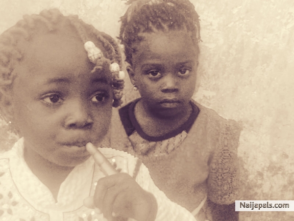 Wonderfuly n fearfuly made; ; ; happy new year in advance pals; - click for next photo