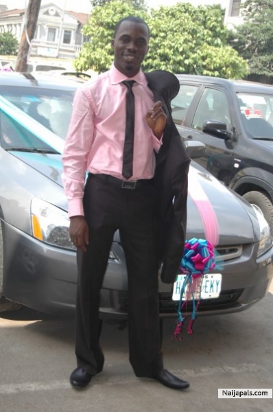 Lola' s wedding - click for next photo