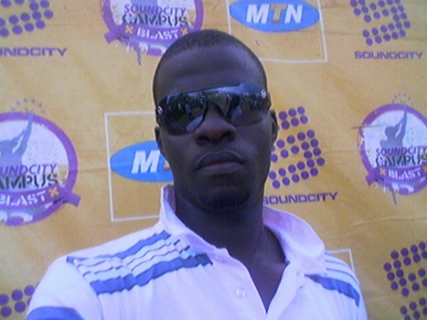 Str8 Up 9ja - click for next photo