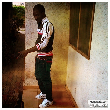  - click for next photo
