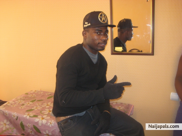  - click for next photo