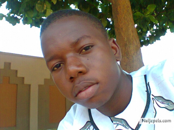  - click for next photo