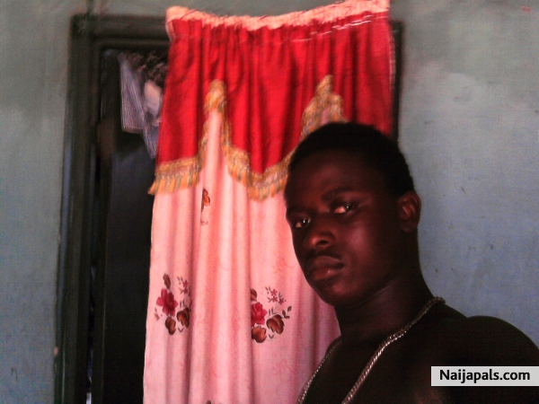  - click for next photo