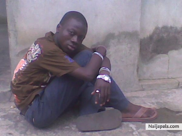  - click for next photo