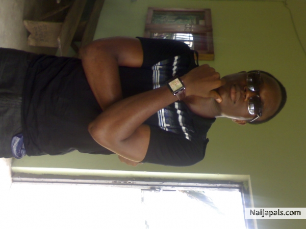 Dats moi - click for next photo