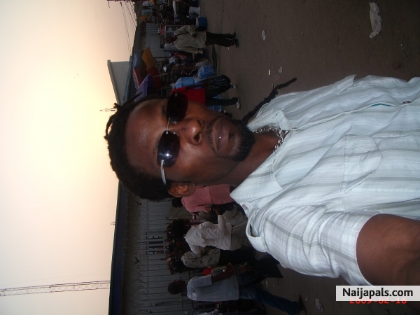 here i am in aja, lekki , lagos - click for next photo