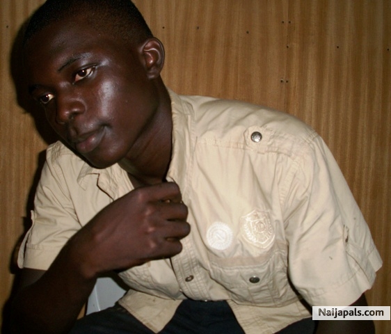  - click for next photo