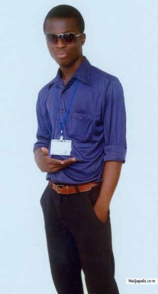 am cute ,sexy handsome ...so what next? - click for next photo