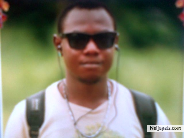  - click for next photo