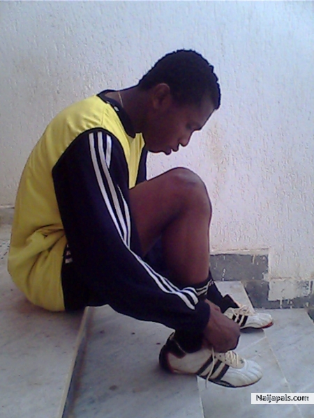 DRESSING FOR TRAINING - click for next photo