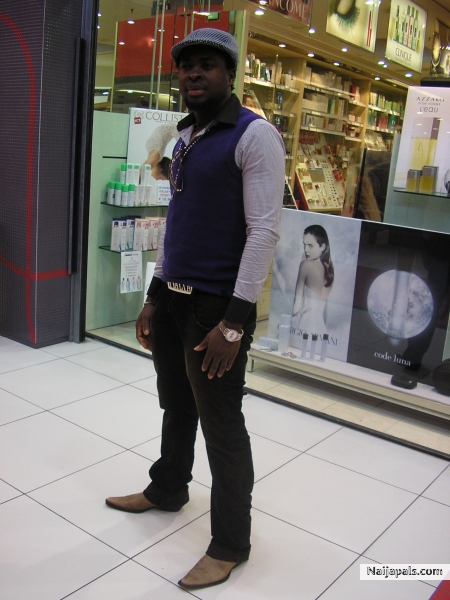  - click for next photo