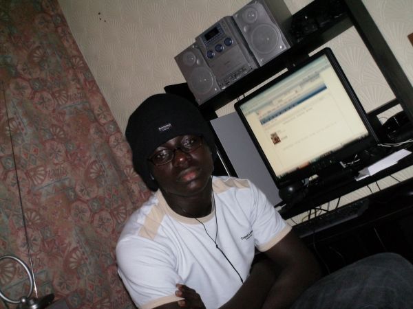  - click for next photo