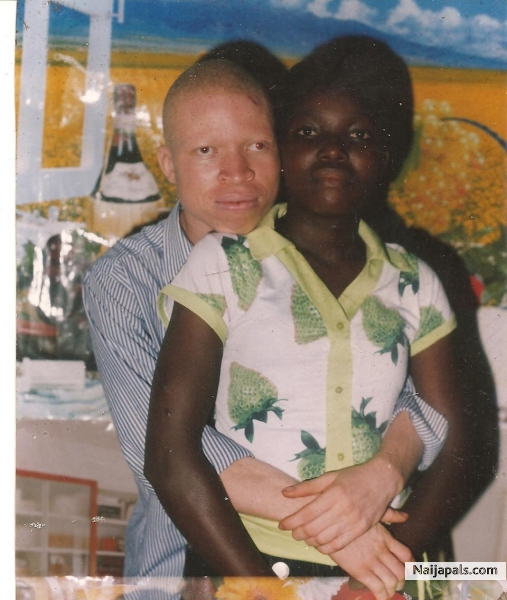 This is me with my X g/f but she don left me oooooooooo - click for next photo