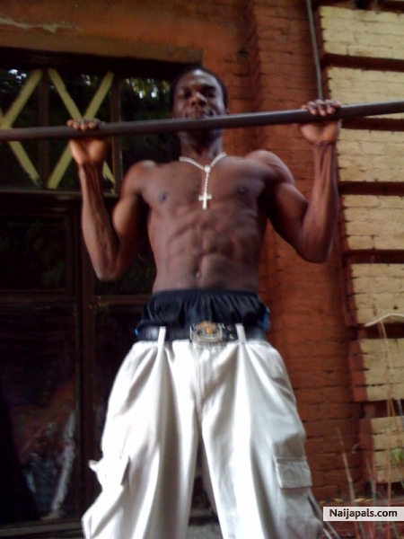  - click for next photo