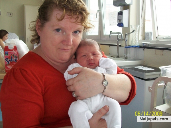 granny with safia - click for next photo