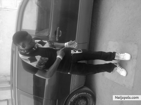 Worthles - click for next photo