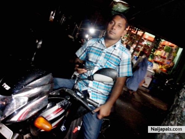 Firoz Mahmud Khulna - click for next photo