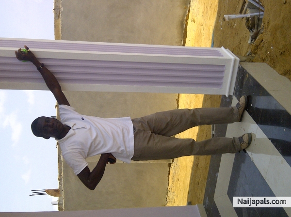  - click for next photo