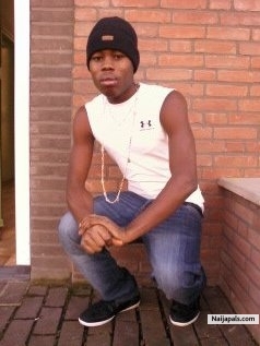  - click for next photo