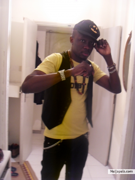  - click for next photo