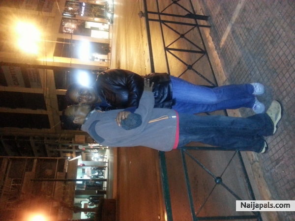 mylove showing some affection...me, i' m loving it!!! - click for next photo