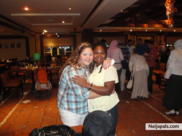 my friend yesmine on her son' s birthday party - click for next photo