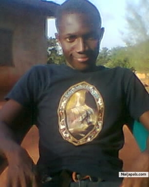  - click for next photo
