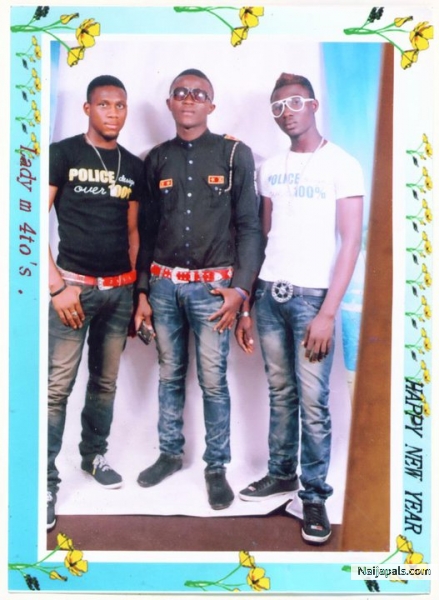  - click for next photo