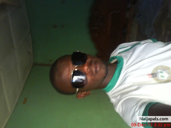 Hafeez - click for next photo