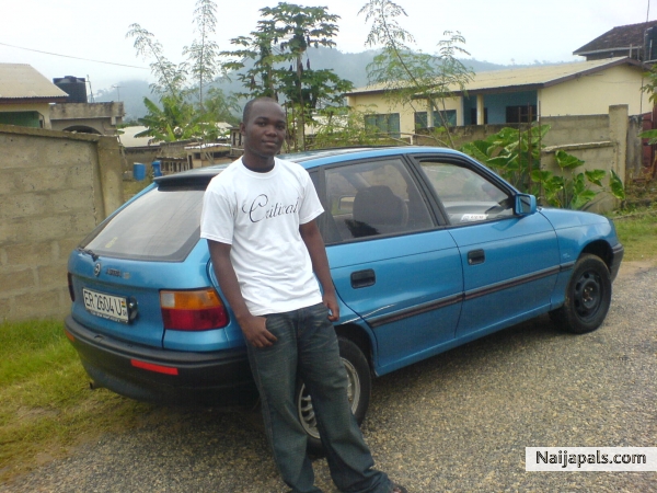 ME MASELF AND I - click for next photo