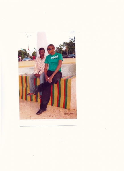  - click for next photo