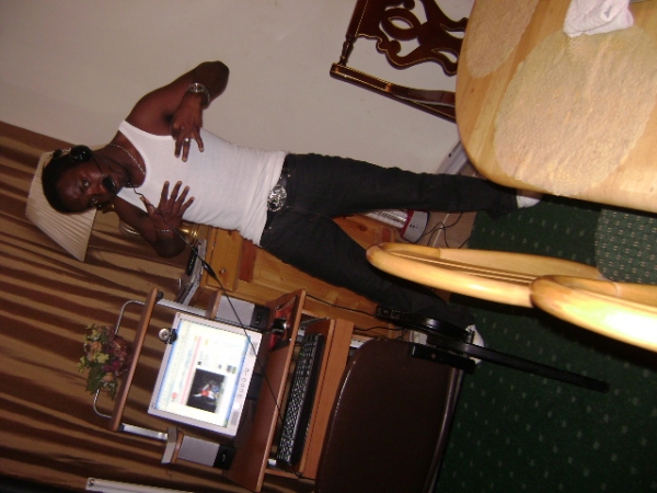  - click for next photo