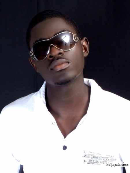 tendlox boi - click for next photo