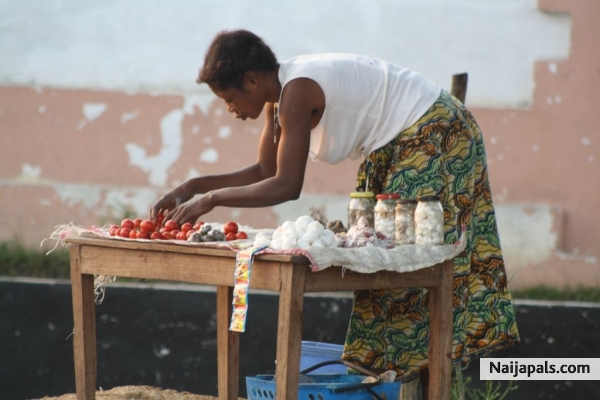 shading some little things like Tomatoes and Maggi - click for next photo