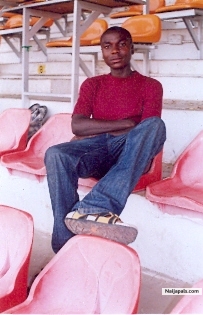  - click for next photo