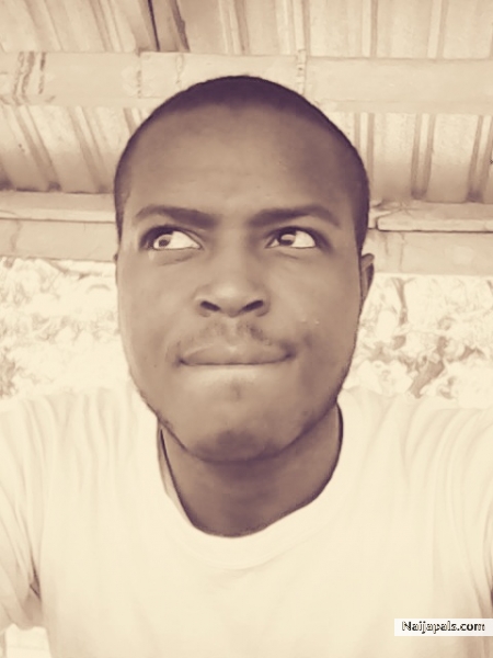 Dat' s Me - click for next photo