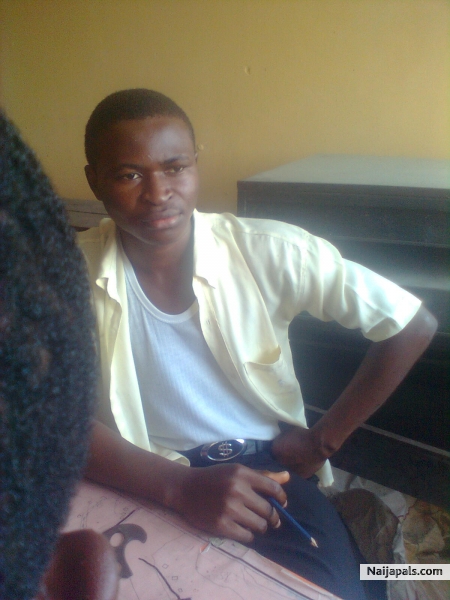  - click for next photo