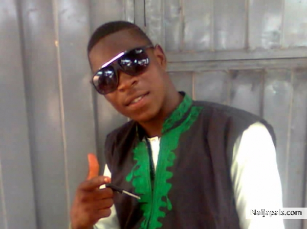  - click for next photo
