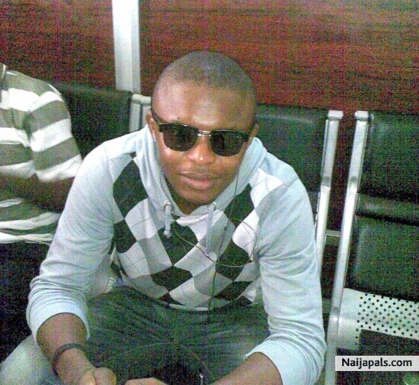  - click for next photo