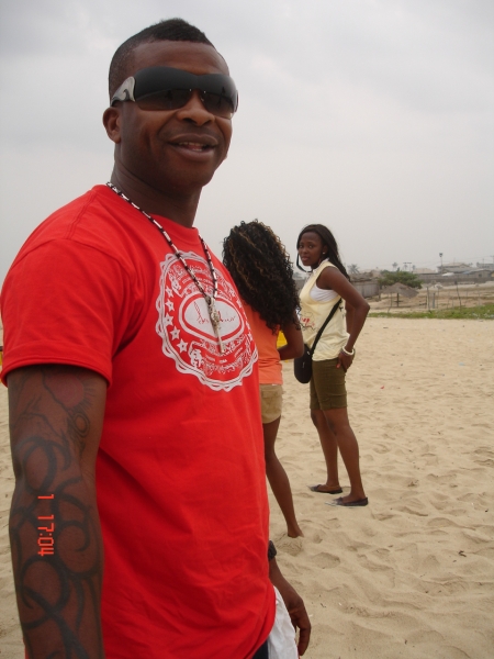 Adasi Entertainment - click for next photo