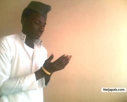 Alahuma Yarobi .. com 2 my aid. i nid u most now. plz ev mercy on me nd my family watch away our sins nd restore our glory- lets move 4rm grass2grace insha Allah.. Amin - click for next photo