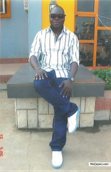  - click for next photo