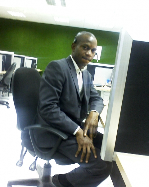  - click for next photo