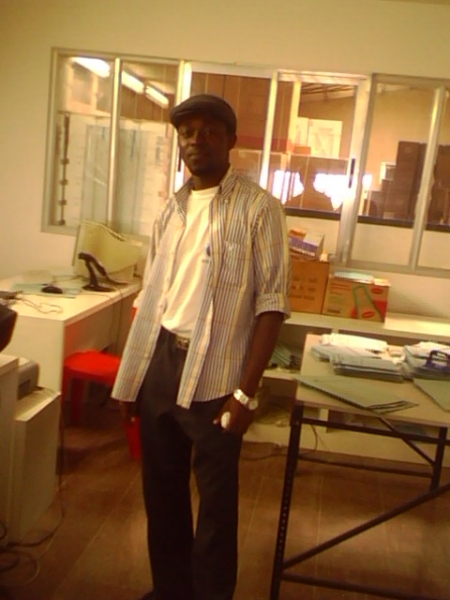  - click for next photo